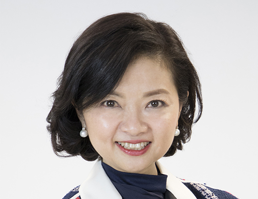 葉楊詩明女士
